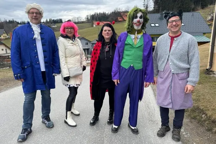 Darunter auch Bernd Mara, Bürgermeister von Maria Lankowitz, als Joker. Sein Vize Christian Niesenbacher war als Mozart gekommen.