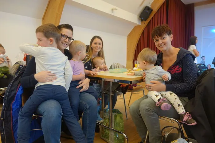 Klicken Sie sich durch die weiteren Bilder.