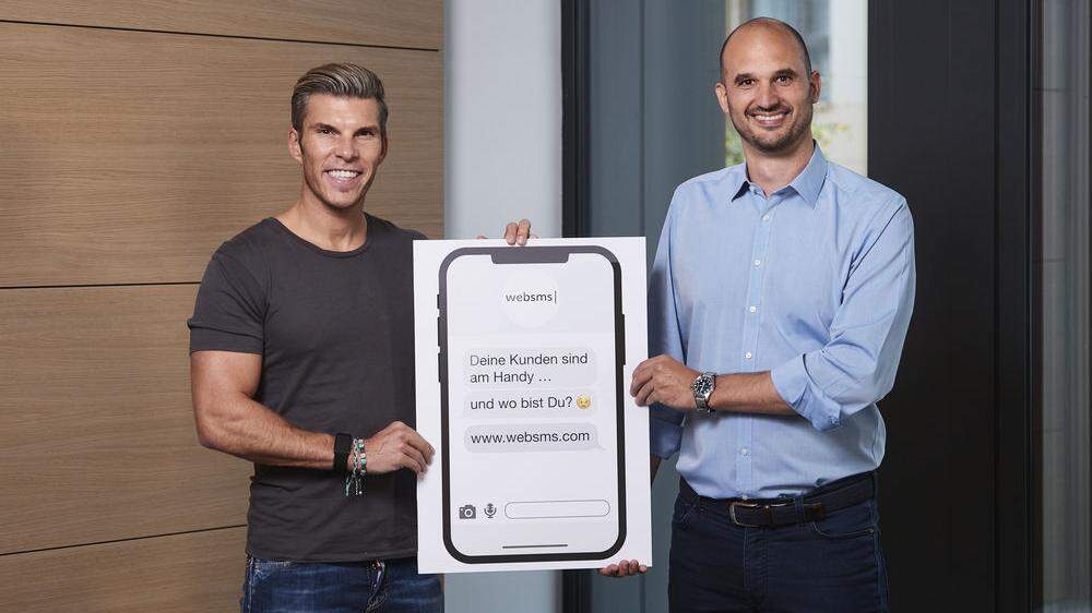 websms-Chef Christian Waldheim (rechts) und Investor Florian Gschwandtner