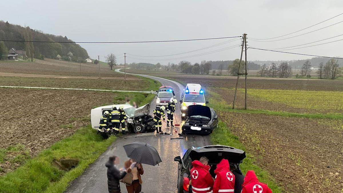 Feuerwehr, Rotes Kreuz und Polizei waren im Einsatz