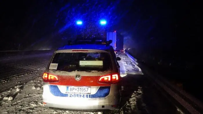 Der starke Schneefall setzte im Wechselgebiet in den Abendstunden des 19. April ein.