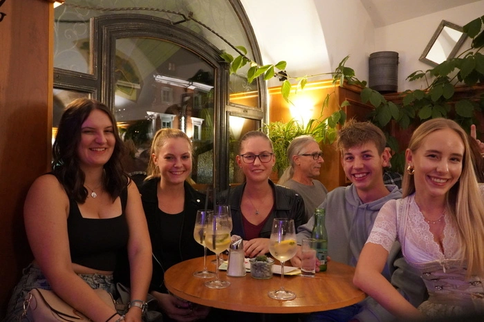 An sieben Locations wurden die Besucher musikalisch unterhalten.