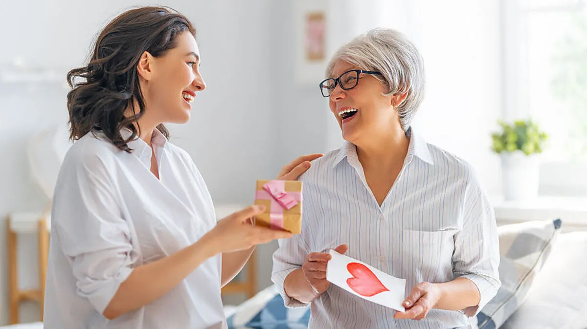 Der Muttertag kommt in großen Schritten näher. Langsam wird es Zeit, das passende Geschenk zu finden