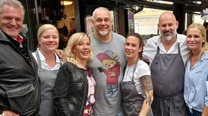 Prominenter Besuch: Auch Michael Wagner und Franz Mlinar schauten im "Teatro am Markt" vorbei