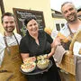 Daniel Ramsbacher, Diana Brandner-Kalt und Christian Kalt bieten eine Woche arbeiten eine Woche frei bei Vollzeit im Juicy Lucy in Spittal