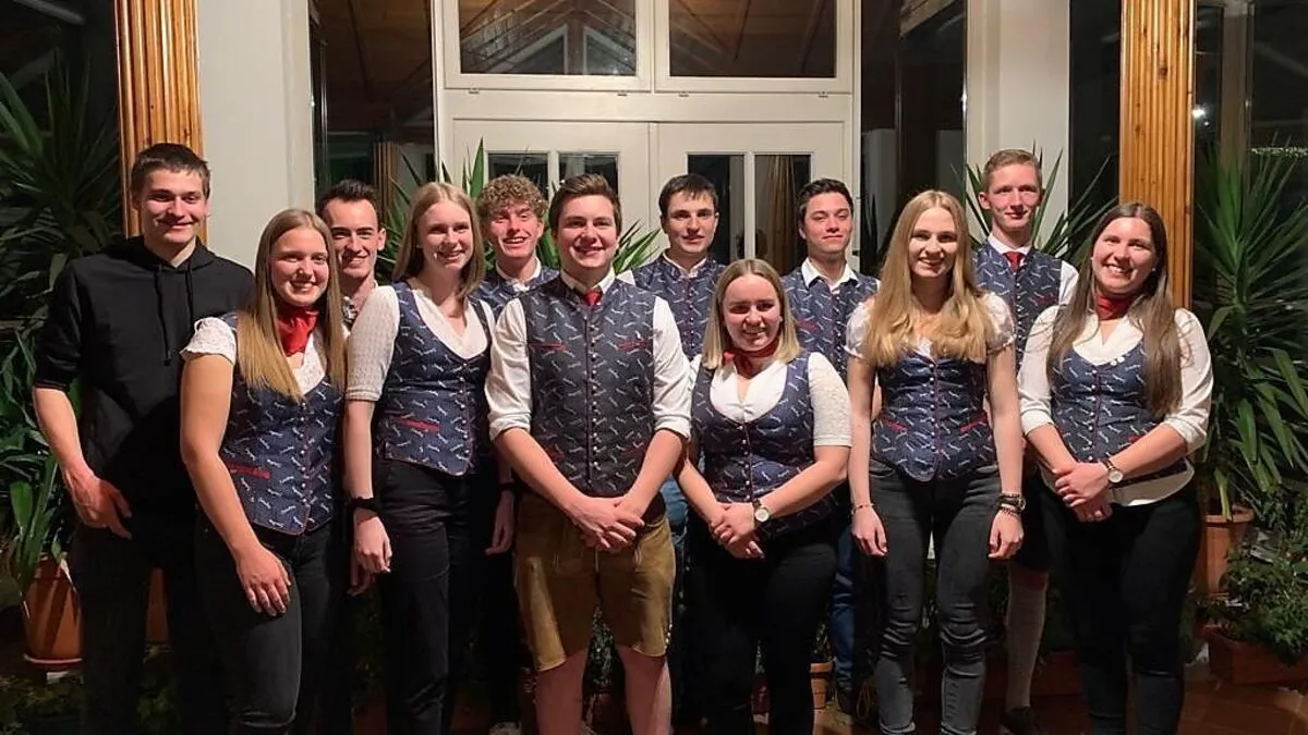 Das ist der neue Vorstand der Landjugend Schiefling