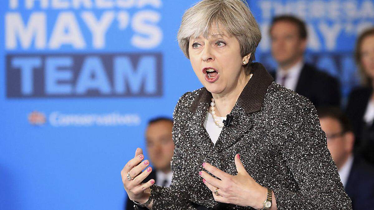 Theresa May ist mitten im Wahlkampf