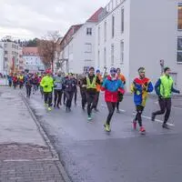 Von Weiz bis nach Hirnsdorf und Großsteinbach wird das Friedenslicht aus Bethlehem im Laufschritt getragen