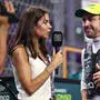 Fernando Alonso wird von seiner Freundin Melissa Jimenez interviewt | Fernando Alonso wird von seiner Freundin Melissa Jimenez interviewt