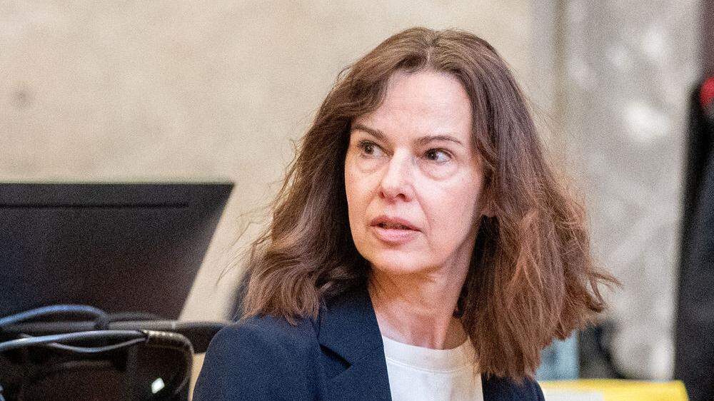 Ex-Familienministerin Sophie Karmasin drohen bis zu drei Jahre Haft