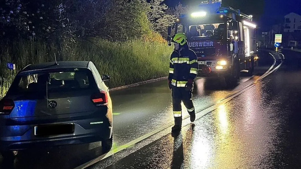 Drei Personen wurden beim Unfall verletzt