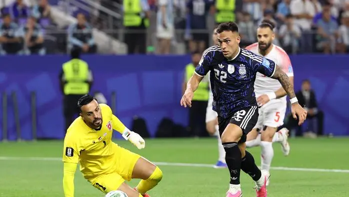 Argentiniens Lautaro Martinez zeigte vollen Einsatz