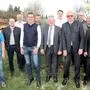 Der Ausschuss der Wassergenossenschaft Stierhämmer mit Obmann Josef Niggas