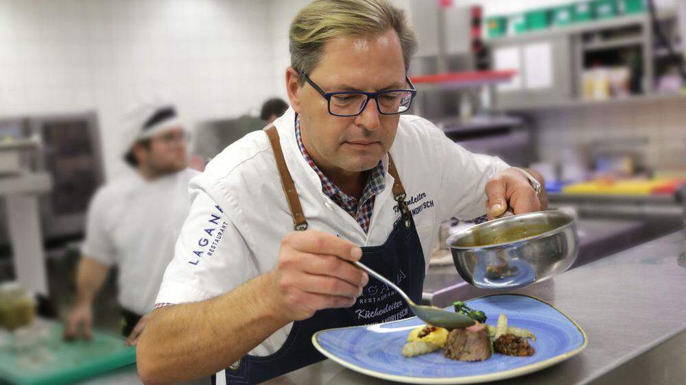 Küchenchef Hermann Andritsch sorgt im Lagana im Holiday Inn für ein perfektes Valentinstags-Menü