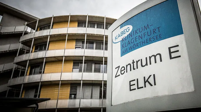 Das Kind wird im Klinikum behandelt