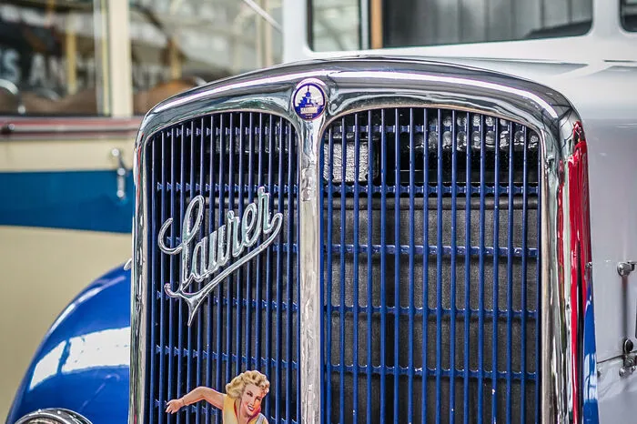 Die restaurierten Lkw sind beeindruckend.