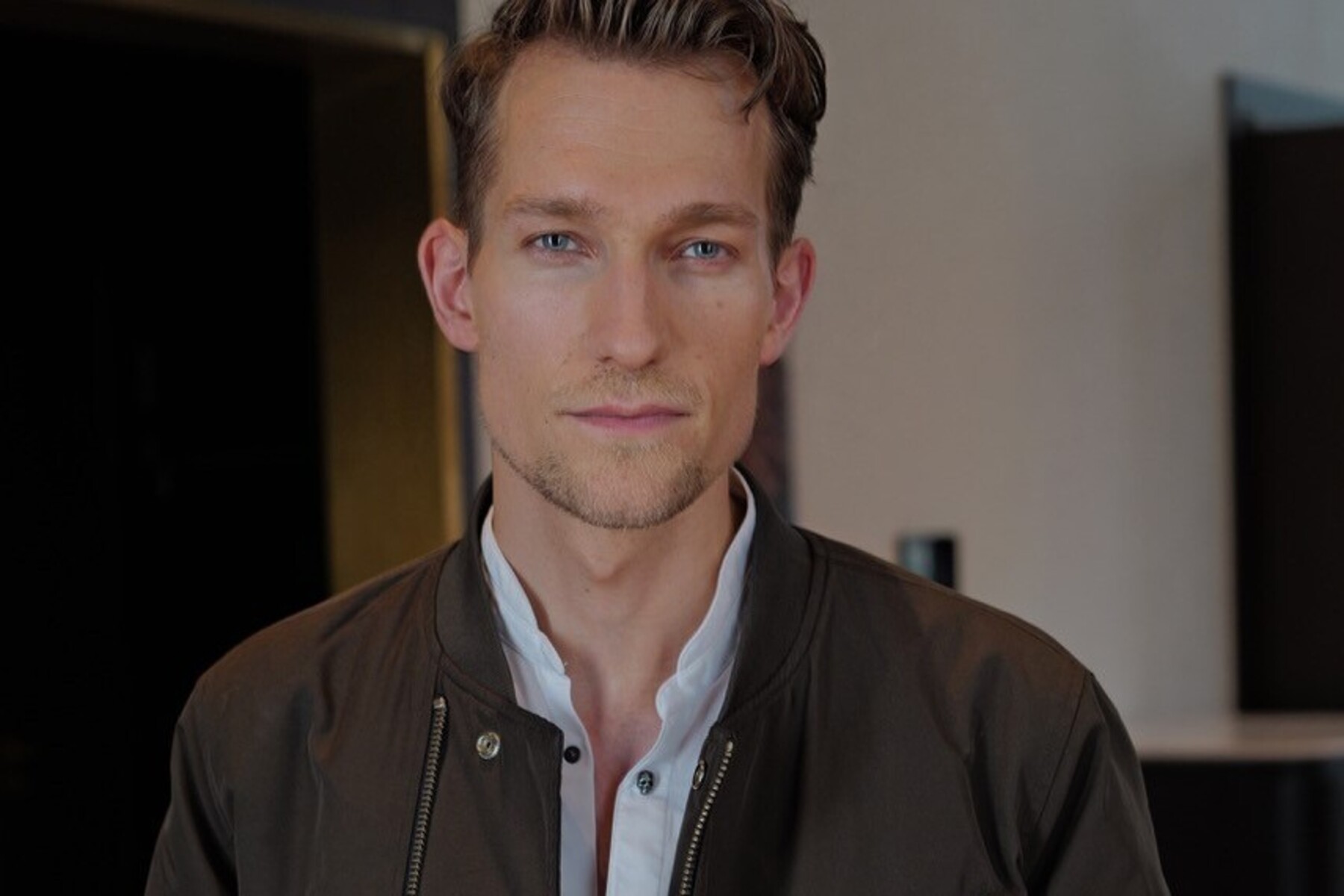 Simon Stadler veröffentlicht ein „Polaroid“ für die Ewigkeit