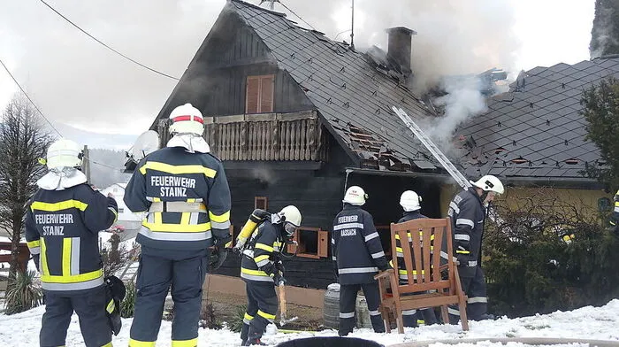 Das Haus ist fast gänzlich aus Holz gefertigt