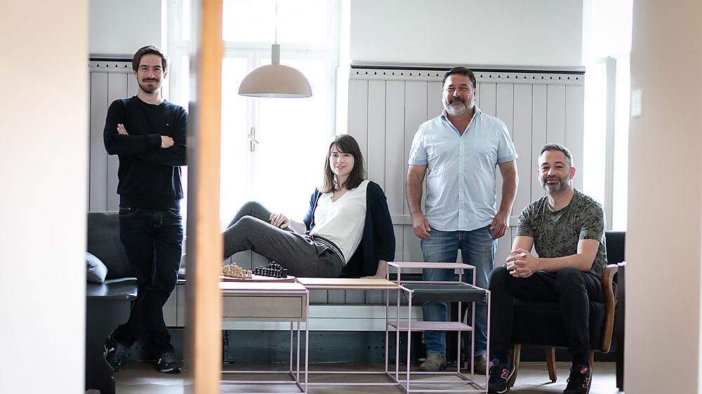 Bio-Winzer aus Überzeugung: Andreas Sattler, Katharina Tinnacher, Willi Sattler und Chrstoph Neumeister (von links) 