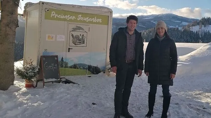 Monika Mattl mit ihrem Sohn Alexander