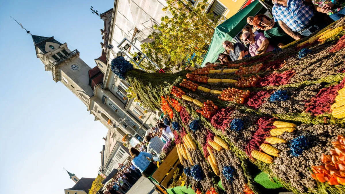 Das Südsteirische Herbstfest Mitte Oktober am Hauptplatz ist die größte Veranstaltung des Tourismusverbandes Leibnitz Südsteiermark
