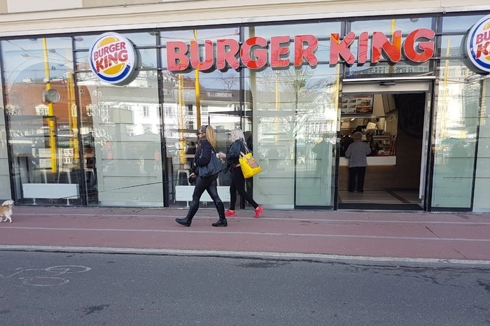 In der Nähe zur neuen Filiale von Burger King befinden sich auch die Burger-Lokale McDonald's, Burgerista und Freigeist.