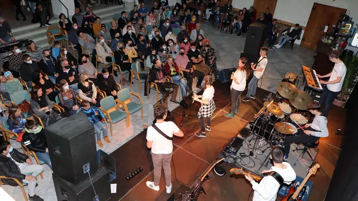 Es war eine sehr gute Stimmung nach zweijähriger Corona-Pause bei der Livemusik im Bamberger Amthof.