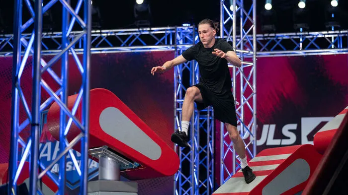 Luca Glantschnig bei Ninja Warrior Austria.