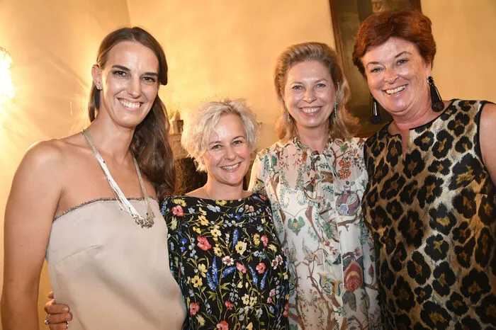 Frauenpower: Ensemble Porcia Präsidentin Andrea Samonigg-Mahrer, Intendantin Angelica Ladurner, Eva-Maria Höfer und Ina Lerchbaumer.