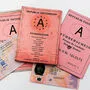 Evolution des Führerscheins: Erst Papier, dann Karte, bald Smartphone.