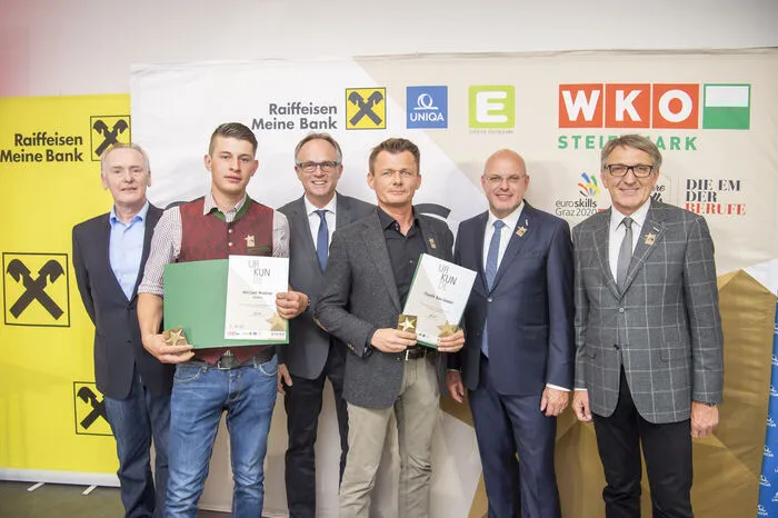Klicken Sie sich durch die Bilder der Verleihung!