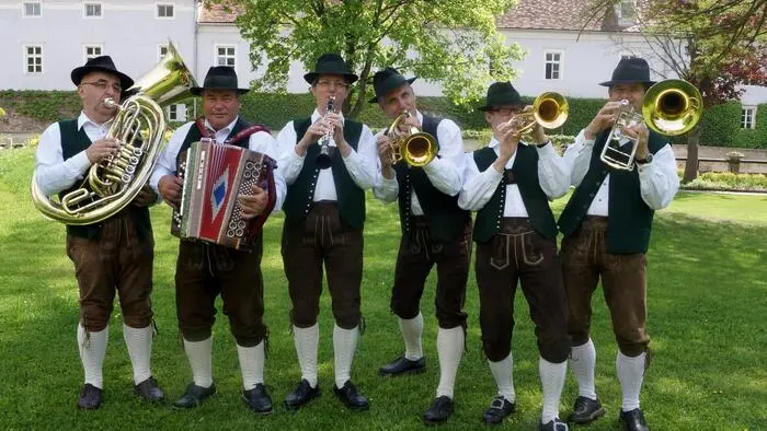 Auch die Gruppe Kernölblech wird aufspielen