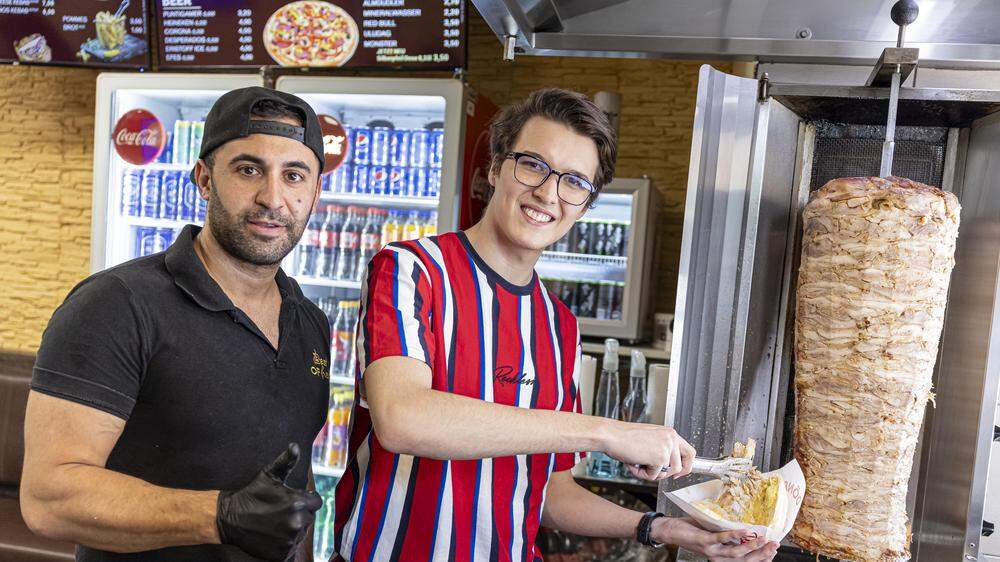 Michael Griesser und Erkara Ertürk (links) vom Lokal Best of Kebab
