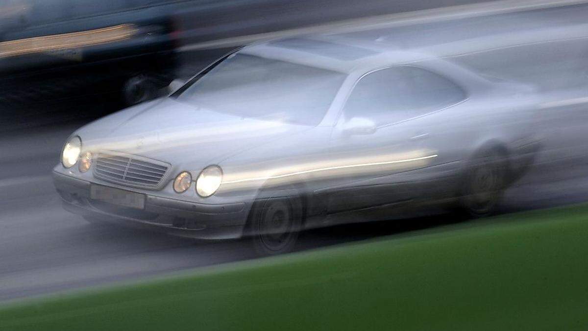 Viel zu schnell war der Autolenker aus Graz unterwegs (Archivbild)