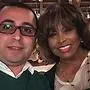 Fotograf Iva Janezashvili und Sängerin Tina Turner