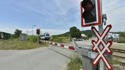 Der Übergang im Bahnhof Leobendorf