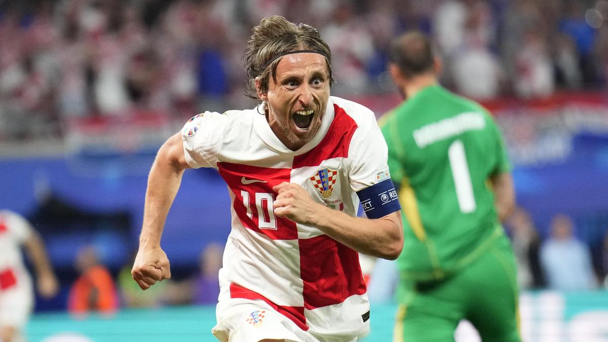 Luka Modric freut sich über sein Tor gegen Italien
