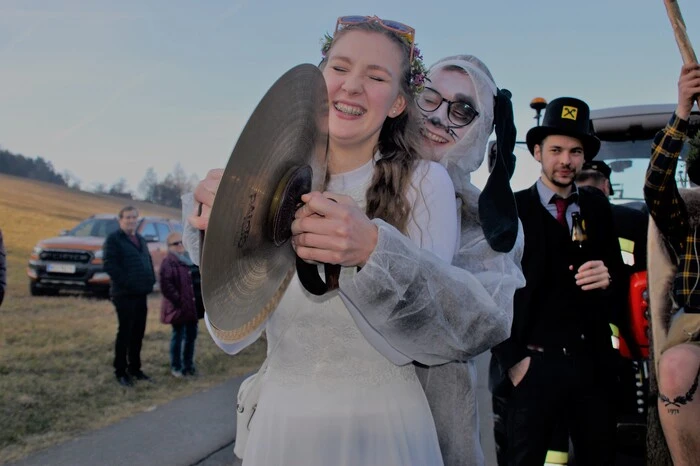 17 geschmückte Wägen waren zu bestaunen.