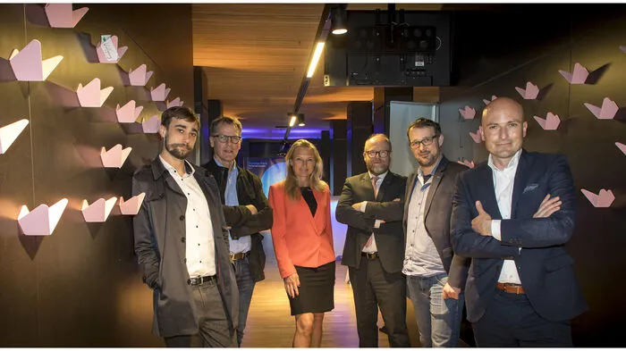 Fünf Minuten Präsentation und fünf Minuten Fragerunde. So viel Zeit hatte die Expertenjury, um die Idee der Bewerber einzuschätzen. Die Jury-Mitglieder: Raffael Fritz (Red Bull Media House), Andreas Morianz (Stadt Graz), Dagmar Eigner-Stengg (Steiermärkische Sparkasse), Christoph Adametz (TU Graz), Roman Vilgut (Kleine Zeitung), Martin Mössler (Science Park Graz)