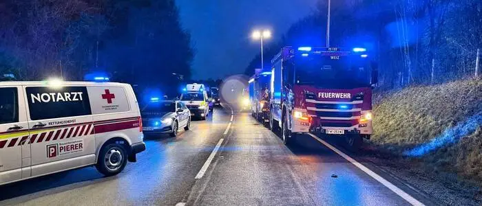 Die Unfallstelle auf der B 64