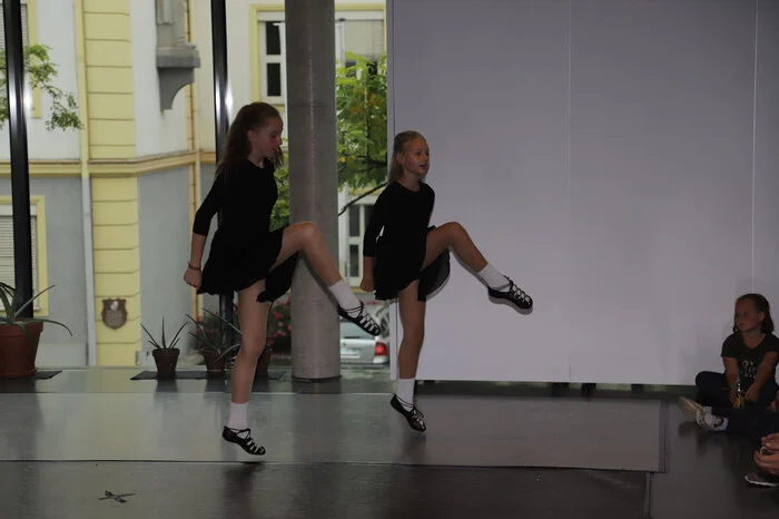 Begeisterung unter den Besuchern haben auch die Mitglieder der Irish Dance-Gruppe mit ihren Darbietungen hervorgerufen.