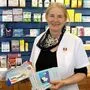 Adelheid Becker ist seit drei Jahrzehnten Apothekerin, seit 2001 ist sie in der Apotheke Wayerfeld für ihre Kunden da 	