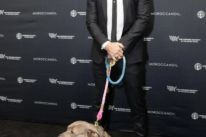 Justin Theroux mit Kuma