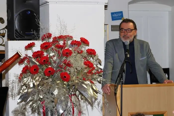 Grußworte gab es von Johann Erbler (Präsident Kultur Forum Amthof).