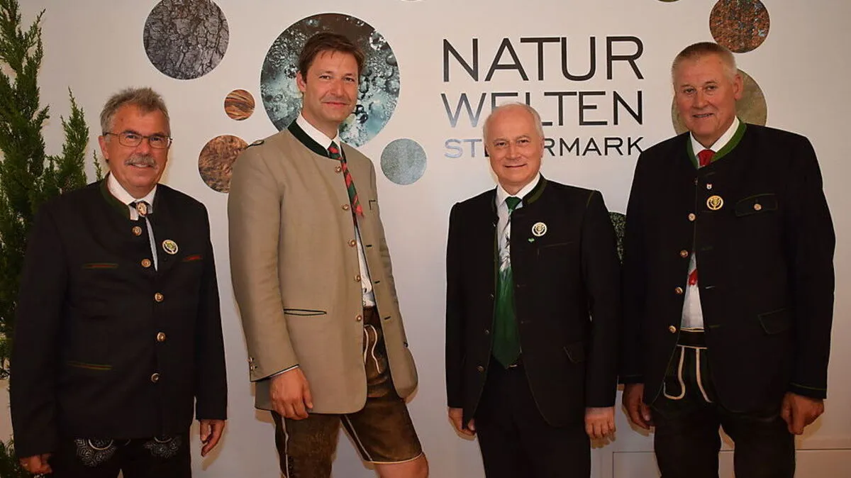 72. Steirischer Landesjägertag: LJM-Stv. Burkhard Thierrichter, Landesjägermeister Franz Mayr-Melnhof-Saurau, Landesrat Johann Seitinger, LJM-Stv. Karl Lackner