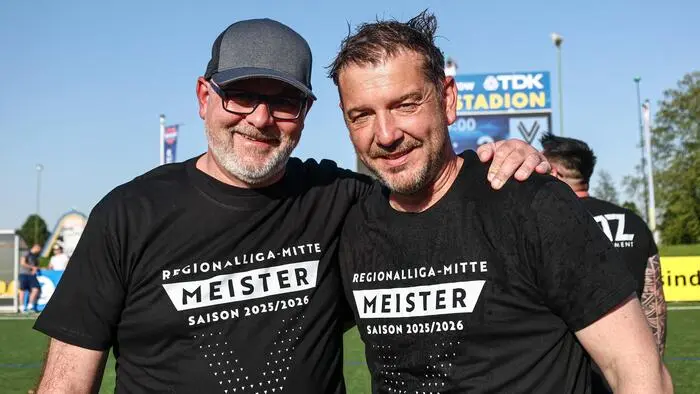 Trainer und Sportdirektor David Preiß (rechts) mit Präsident Michael Münzer