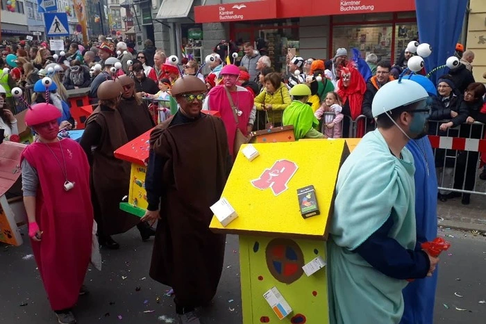 150 Gruppen nehmen am Umzug teil.