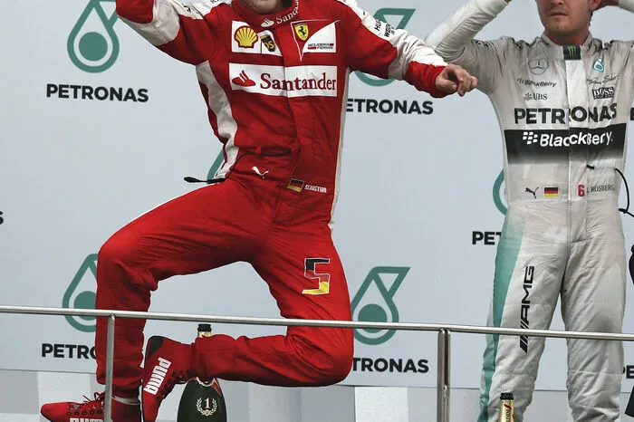 Vettel sagte: "Ferrari is back!"