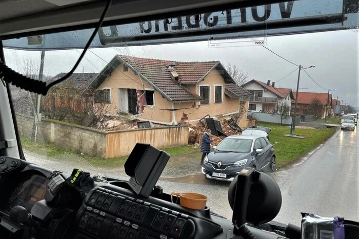 Danach ging es nach Kroatien direkt in die vom Erdbeben am stärksten betroffene Stadt Petrinja.