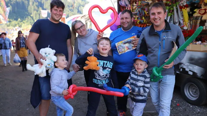 Was einst als Feiertag für den Heiligen Maximilian begann, ist längst zum Volksfest für Jung und Alt geworden: Zigtausende Besucher strömen Jahr für Jahr am zweiten Wochenende im Oktober in den Bezirk Murau. 